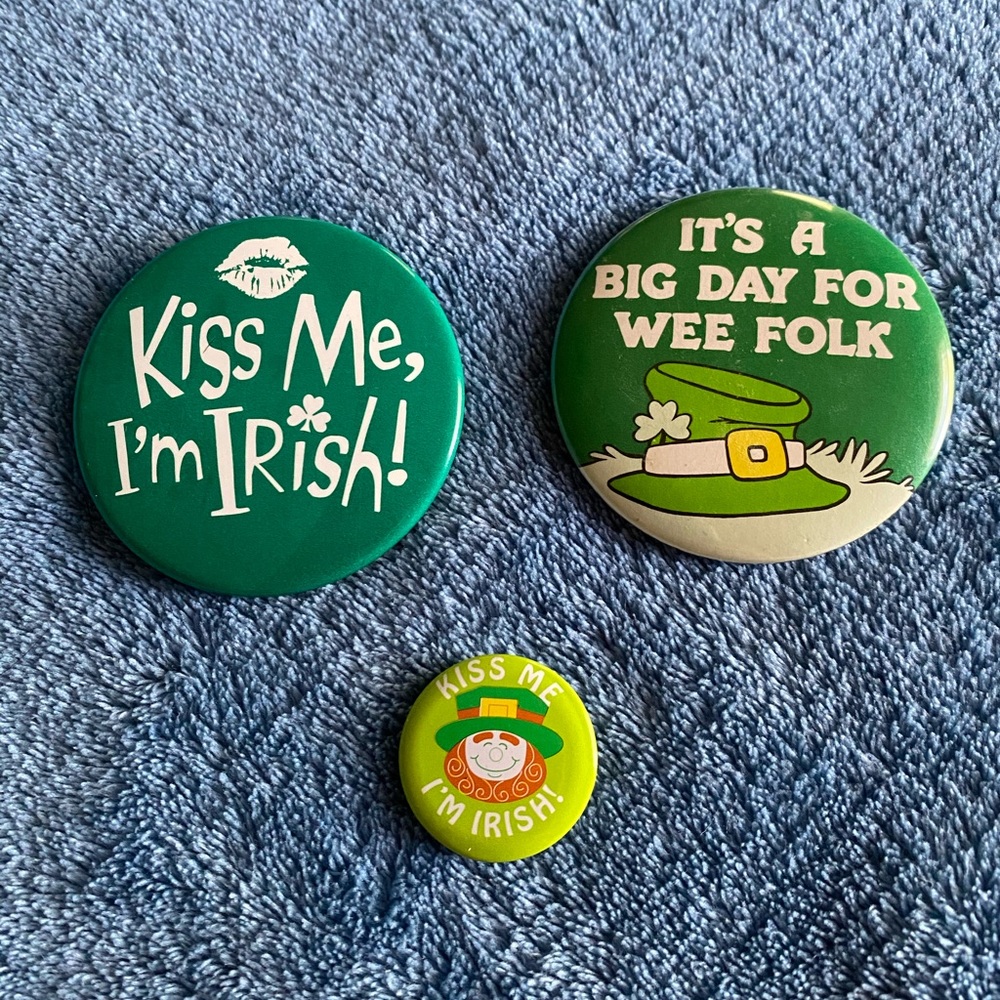 Vintage Saint Patrick Day Buttons